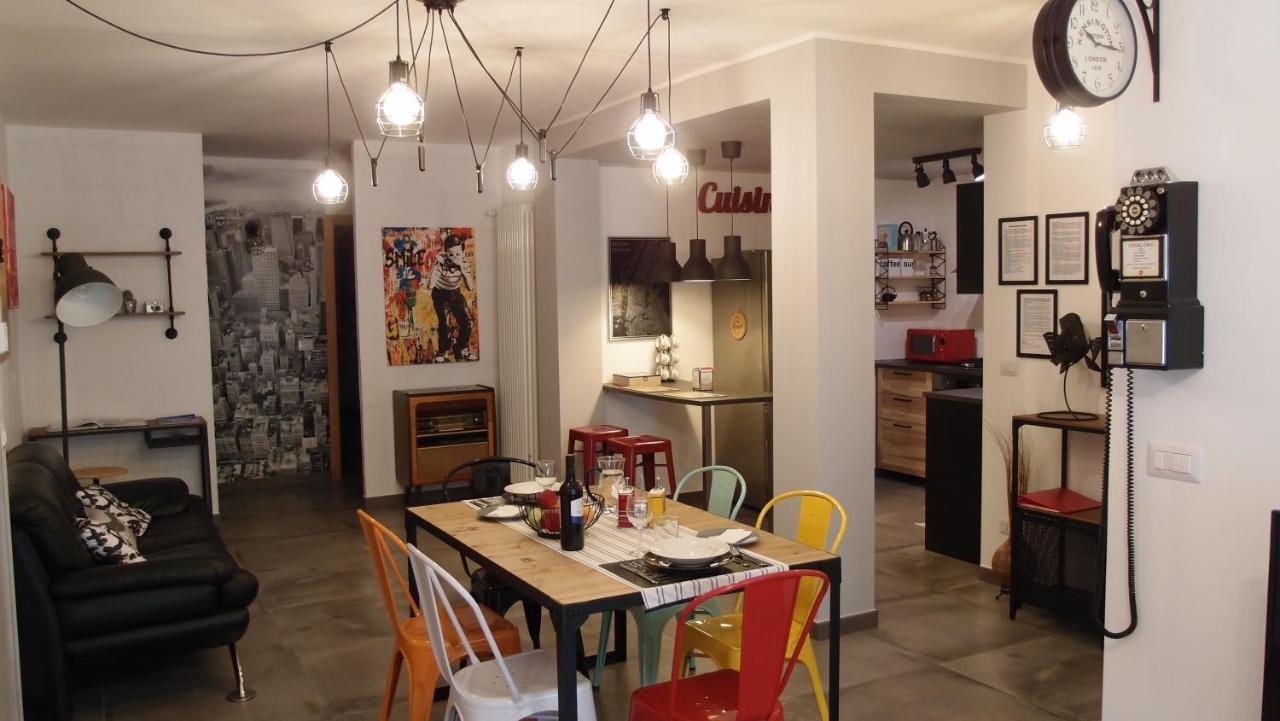 The Black Dog House Valenzano Exterior photo